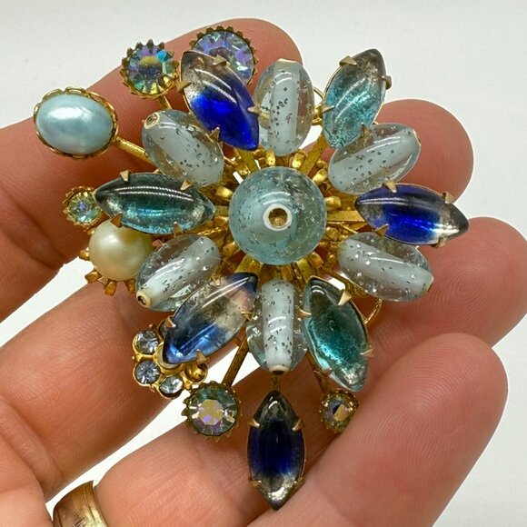 Judy Lee Jewelry - Vintage Judy Lee Art Glass Blue Spray Flower Brooch Pin READ